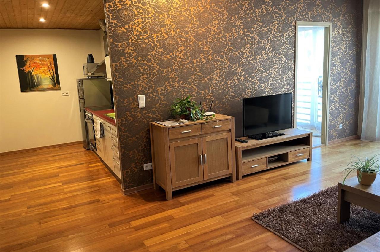 Kuressaare Holiday Apartments Экстерьер фото
